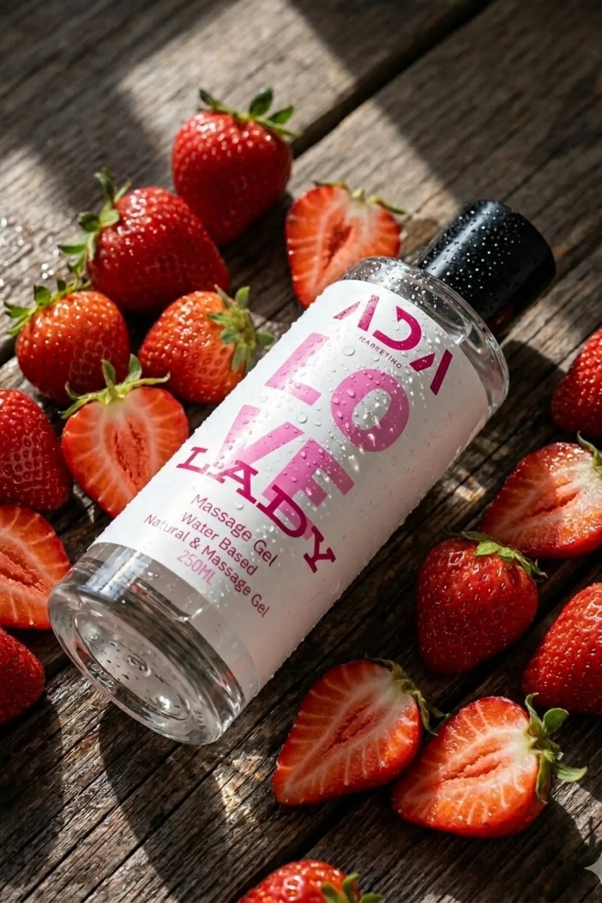 Love Lady Kadınlara Özel Çilek Aromalı Kayganlaştırıcı Jel 250 ML – Giriş Öncesi Destek
